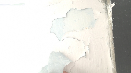 Xử lý sơn tường bị bong tróc hiệu quả