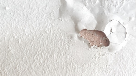 Cách xử lý tường nhà bị phồng rộp