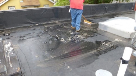 Khắc phục tình trạng sân thượng thấm nước hiệu quả